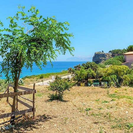 סקופלו Oasi Apartments מראה חיצוני תמונה